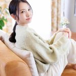1sdnm00519 ｜根っからの明るさで職場の絵画スクールはいつも笑顔で溢れてる 今村由美 34歳 第4章 普段は夫とくつろぐリビングが絶頂お漏らし潮まみれ！真っ昼間から禁断の自宅撮影｜SODクリエイト